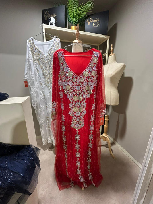 Dress (ثوب للكبار)